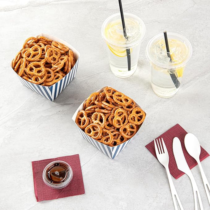 Restaurantware Bio Tek 5.3 x 5.3 x 3.3 Inch Popcorn Boxes 200 Square Mini Treat Boxes - Open-Top Design Grease Impermeable Blue And White Paper Party Favor Containers Disposable Versatile - Image 7