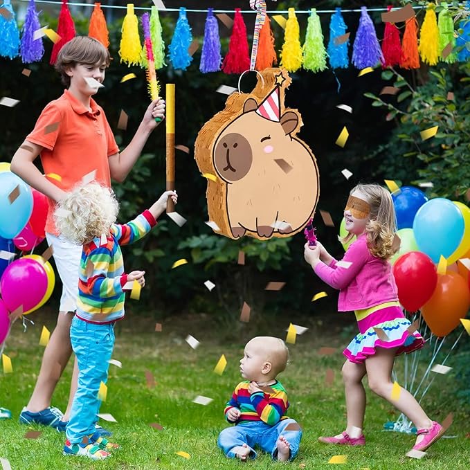 Cute Capybara Themed Piñata Cute Capybara Piñata for Science Party Supplies Christmas Festivals Holiday Photo Props Fiesta Party Supplies, Birthday Centerpiece Decor